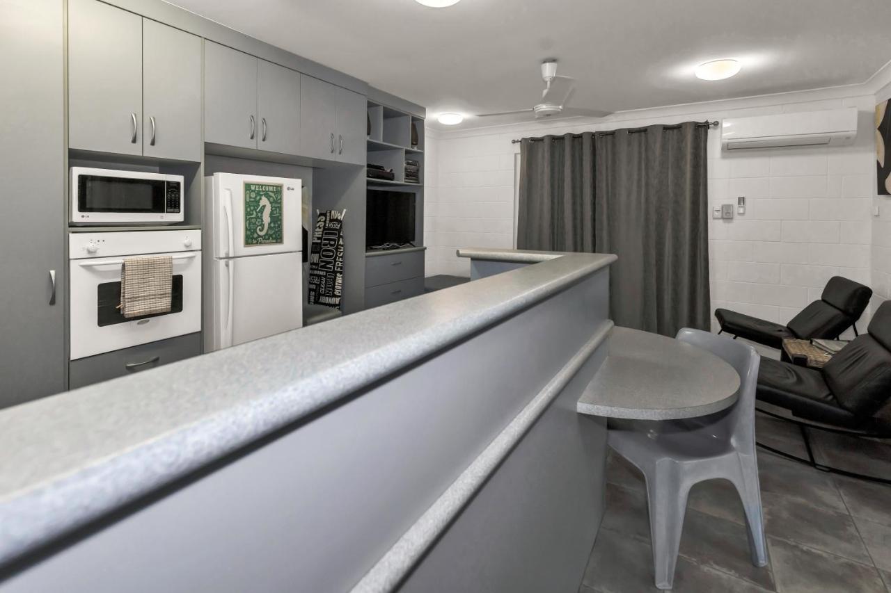 Balgal Beach Units Rollingstone Esterno foto